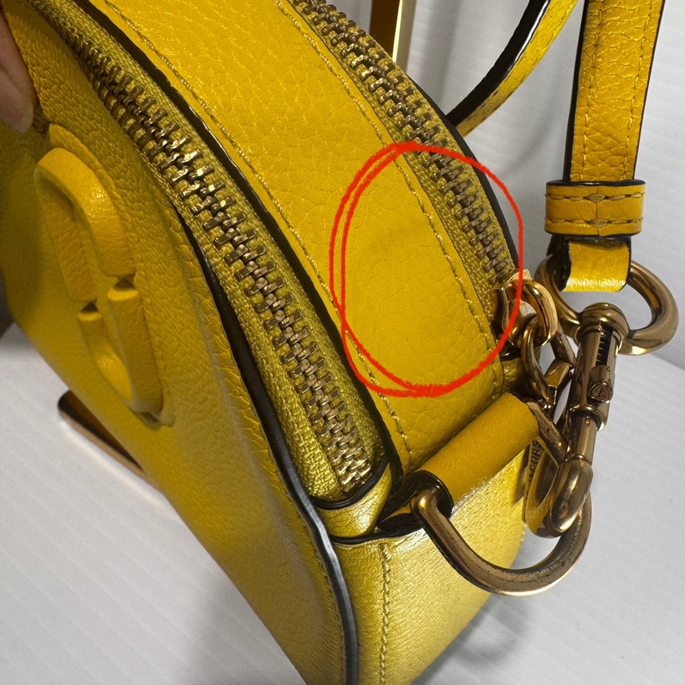 Marc Jacobs The Shutter Yellow Leather Crossbody Bag - Picture 8 of 16